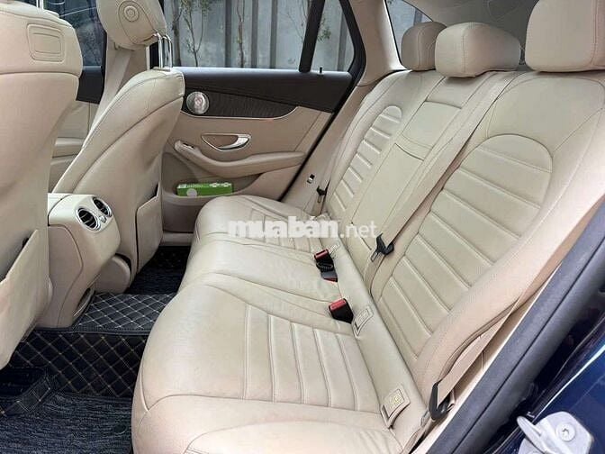 Xe mercedes benz glc 2016 300 AMG 4MATIC 70000 km