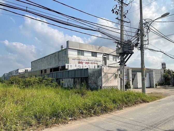 CHÍNH CHỦ BÁN ĐẤT ĐÃ CÓ NHÀ XƯỞNG 2 MẶT TIỀN GIÁP NHỊ BÌNH 15