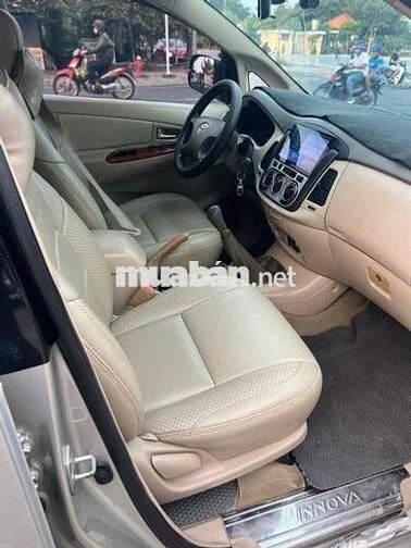 Toyota Innova 2008 G - 150000 km