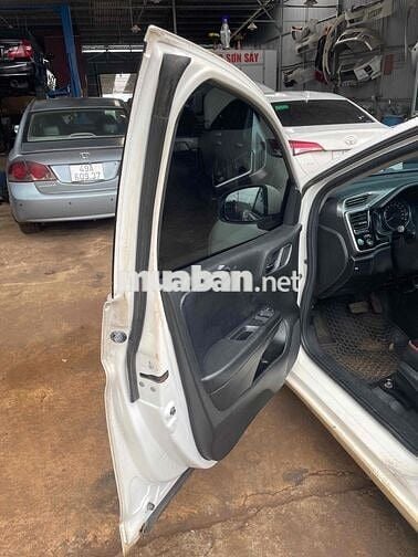 Honda City 2014 1.5 CVT - 180000 km