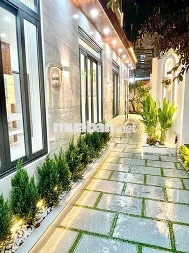 💥 💥 💥  SIÊU PHẨM NHÀ ĐẸP GIÁ TỐT - ĐẸP NHƯ KHU NGHĨ DƯỠNG - KHÔNG CÓ C