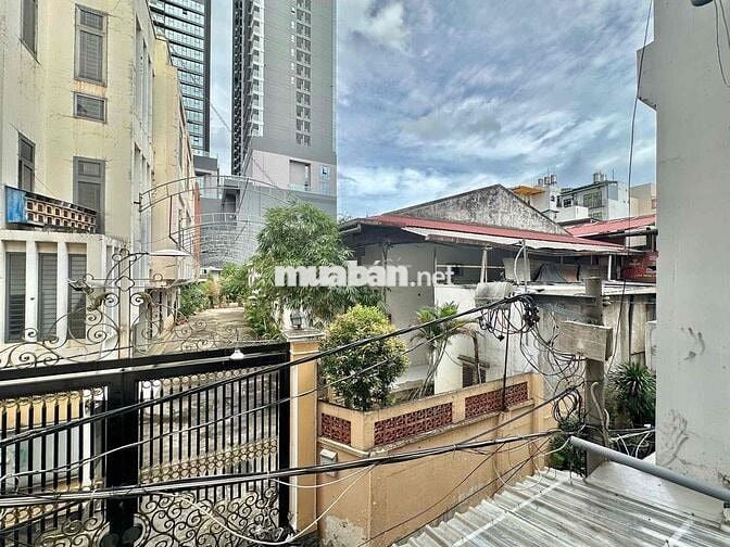💥CĂN HỘ SIÊU RỘNG 60m2 CÓ BANCOL TO GIÁ CỰC TỐT VỊ TRÍ TRUNG TÂM QUẬN1