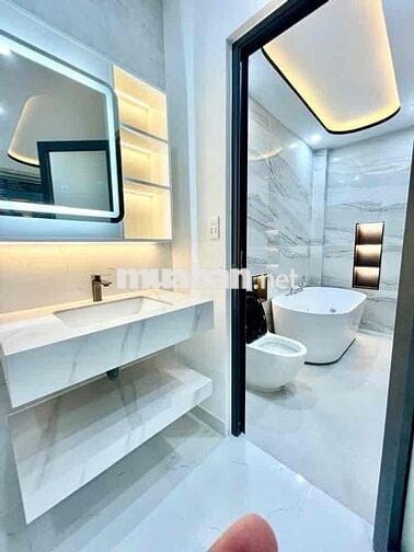 💥 💥 💥  SIÊU PHẨM NHÀ ĐẸP GIÁ TỐT - ĐẸP NHƯ KHU NGHĨ DƯỠNG - KHÔNG CÓ C