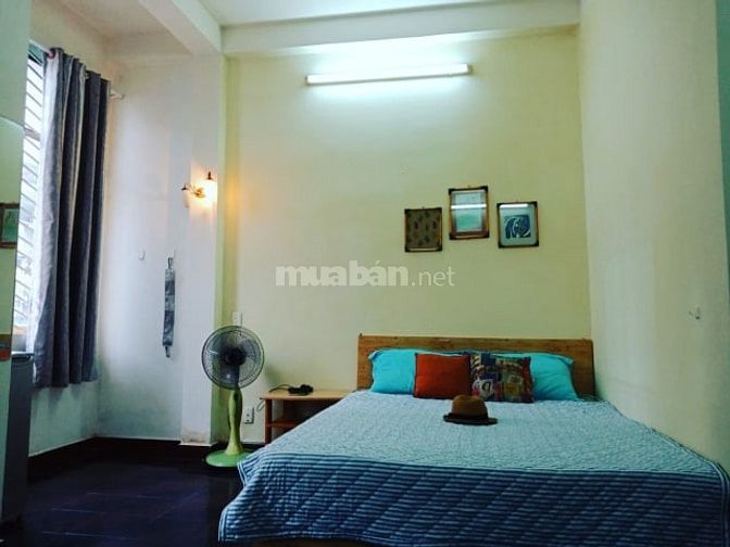 Phòng lầu 1, bancol quận 10 đẳng cấp full đồ,WC khép kín. 4,5 tr/th