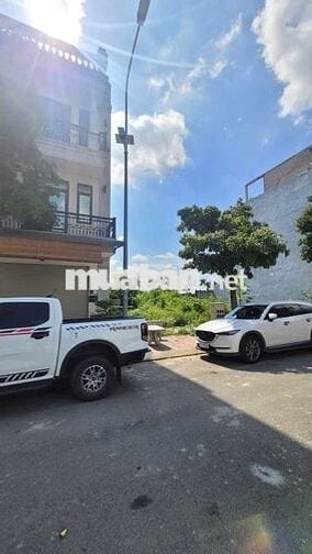 Bán đất ngang 5m, gần Vincom Dĩ An 2km, p.Tân Đông Hiệp, Tp.Dĩ An