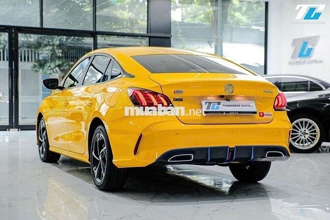 MG5 Luxury 2022 siêu lướt 3v km màu vàng