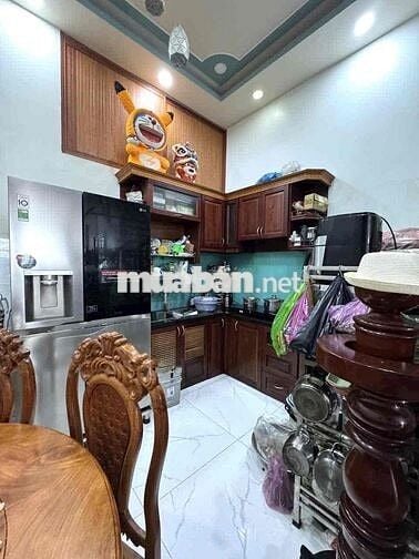 NHÀ BÁN BẾN PHÚ ĐỊNH GIÁP RANH QUẬN 6 - P16-Q8-ĐƯỜNG NHỰA 10M CÓ LỀ RD
