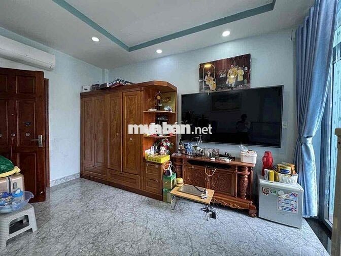 NHÀ BÁN BẾN PHÚ ĐỊNH GIÁP RANH QUẬN 6 - P16-Q8-ĐƯỜNG NHỰA 10M CÓ LỀ RD