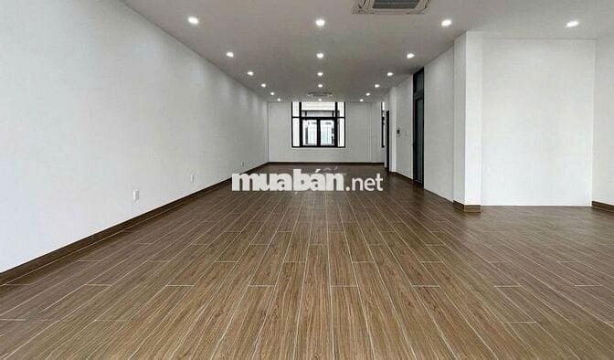 NHẤT VỊ TRÍ NHÌ DIỆN TÍCH 6X20 - Cộng Hoà, P2, QTB - 4 Tầng Lầu 420m2