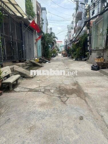 nhà siêu rẻ Bình Tân, 72m2, 1trệt1lầu, 3PN, hẻm oto, chính chủ 6,3 TL