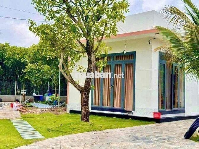 Căn nhà nghĩ dưỡng nằm ngay ngã tư chơn thành