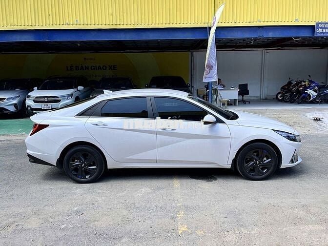 HYUNDAI ELANTRA 1.6 AT ĐẶC BIỆT 2024 GIA ĐÌNH LƯỚT