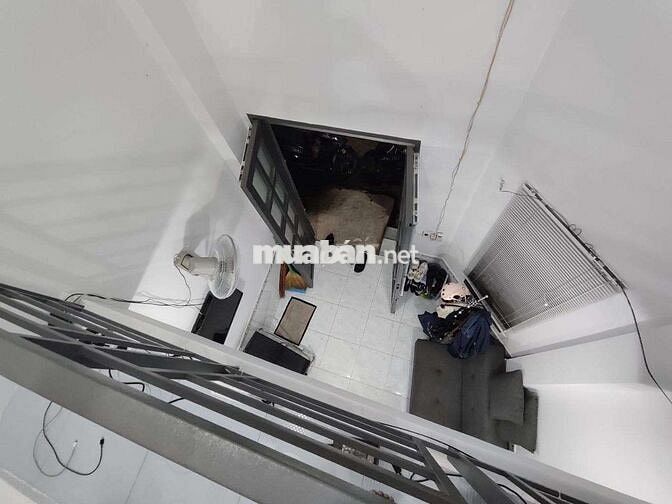 Bán nhà 3 Tầng góc 2 mặt tiền Giá 2 Tỷ 450tr Ngay TT Linh Đông Thủ Đức