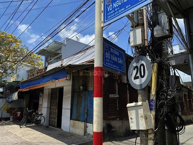 Chính chủ cần bán lô đất khu 2 thị trấn Cần Đước, Long An full đất ở đ