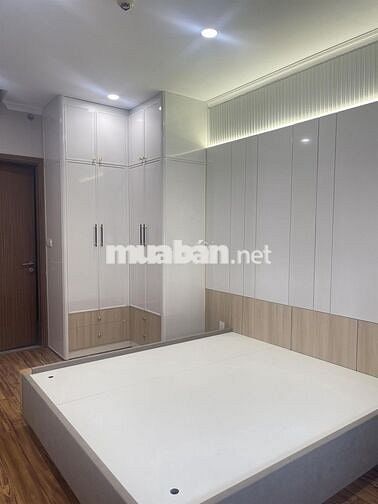 Bán Gấp CH Hoàng Kim Thế Gia - Bình Tân DT 65m2  Gía 1tỷ690 có sổ