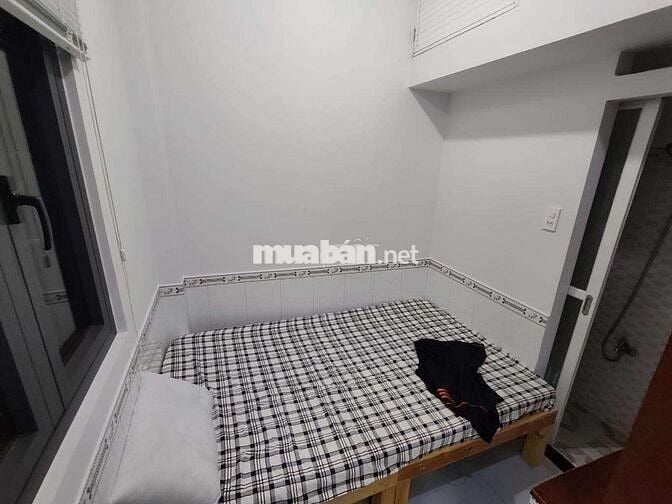 Bán nhà 3 Tầng góc 2 mặt tiền Giá 2 Tỷ 450tr Ngay TT Linh Đông Thủ Đức