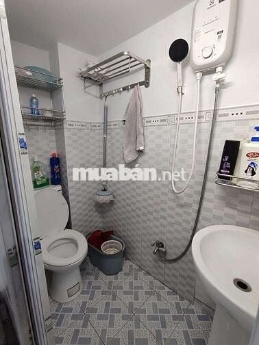 Bán nhà 3 Tầng góc 2 mặt tiền Giá 2 Tỷ 450tr Ngay TT Linh Đông Thủ Đức