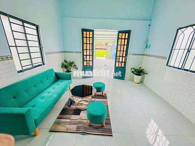 cần bán gấp nhà 1 trệt + 1 lầu