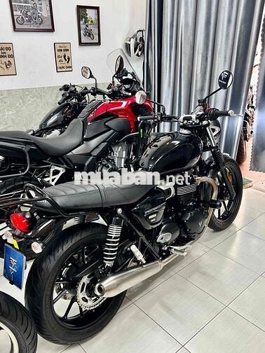 Triumph Speed Twin 2024 Jet Black BSSG Like New