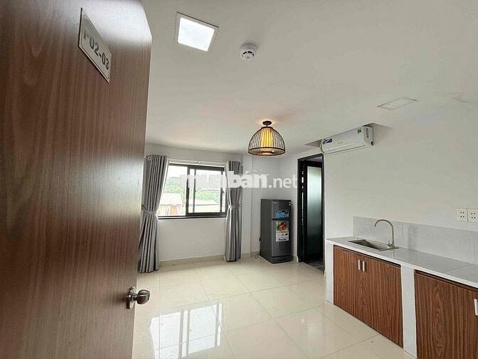 Studio full nội thất kèm cửa sổ thoáng ngay Phạm Văn Đồng, Thủ Đức