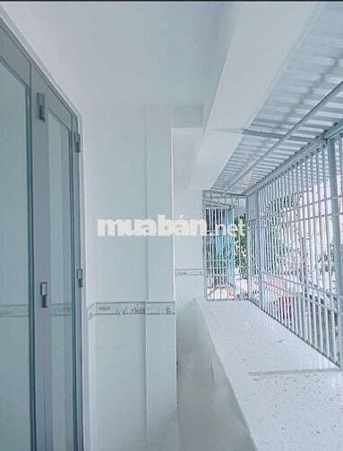 Nhà cho thuê NC. CC căn hộ CXTĐ. Lô Chữ, Lầu 1. Đường TĐ, P.27, Q.BT.