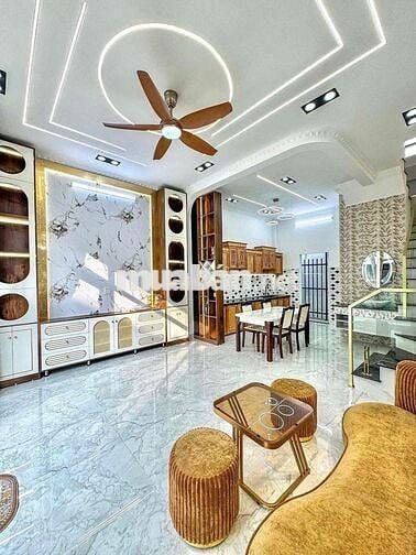 CHO THUÊ NHÀ HẺM NGUYỄN VĂN CỪ