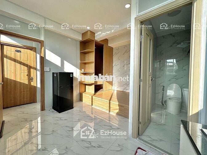 STUDIO CỬA SỔ TRỜI ĐÓN NẮNG GẦN HUTECH, UTH, UEF, VLU, IUH