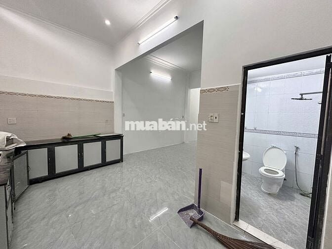 Nhà Trệt 2 Lầu 9PN mới đẹp đường Trần Nam Phú chỉ 18tr