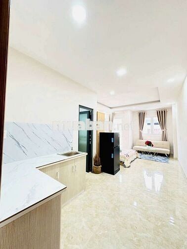CHO THUÊ 1 PN NGỦ CỰC RỘNG VIEW BAN CÔNG GẦN CẦU ĐỎ, ĐH VĂN LANG