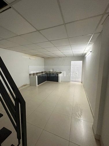 Cho thuê nhà MTNBộ 8m(XT) Thoại Ngọc Hầu, P.H.Thạnh, Q.T.Phú giá 11tr