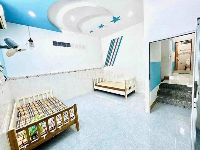 Nhà trệt lửng 3 phòng ngủ mặt tiền đường Trần Vĩnh Kiết