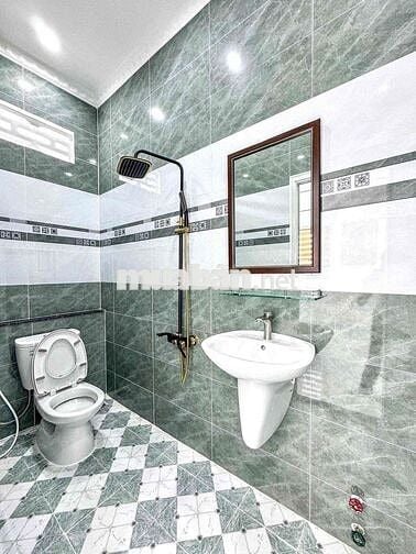 CHO THUÊ NHÀ HẺM NGUYỄN VĂN CỪ