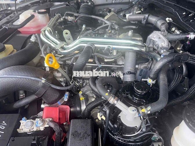 Toyota Fortuner 2016 dk 20172.4G 4x2 MT - 12000 km