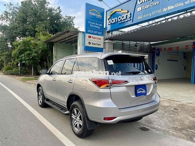 Toyota Fortuner 2016 dk 20172.4G 4x2 MT - 12000 km