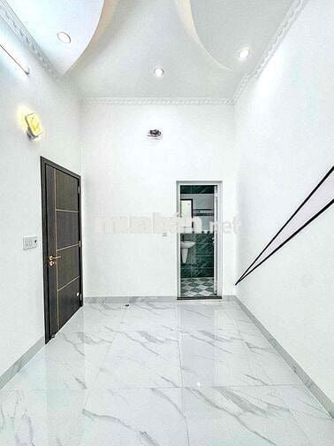 CHO THUÊ NHÀ HẺM NGUYỄN VĂN CỪ