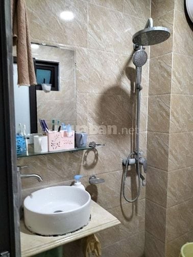 Cho thuê căn hộ chung cư trung tâm phố Kim Mã, Giảng Võ, quận Ba Đình