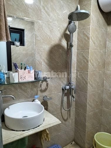 Cho thuê căn hộ chung cư trung tâm phố Kim Mã, Giảng Võ, quận Ba Đình