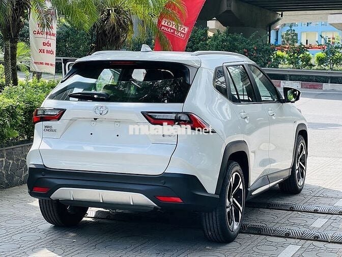 Toyota Yaris Cross 2025 1.5 D-CVT