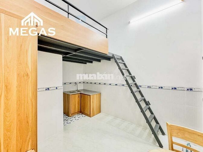 CHO THUÊ PHÒNG CÓ GÁC FULL NỘI THẤT Ở GẦN LÀNG ĐẠI HỌC