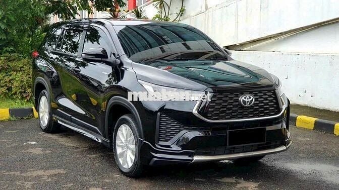 Toyota Innova Cross 2025