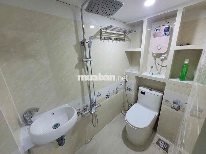 cho thuê nhà mới. full nội thất mới xịn. p25 Bình thạnh