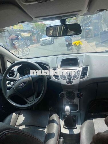 Ford Fiesta 2011 1.4 MT - 110000 km