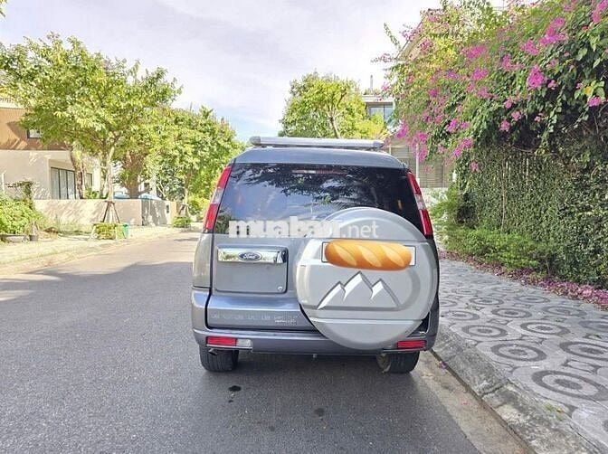 Ford Everest 2010 2.5L 4x2 AT - 79000 km