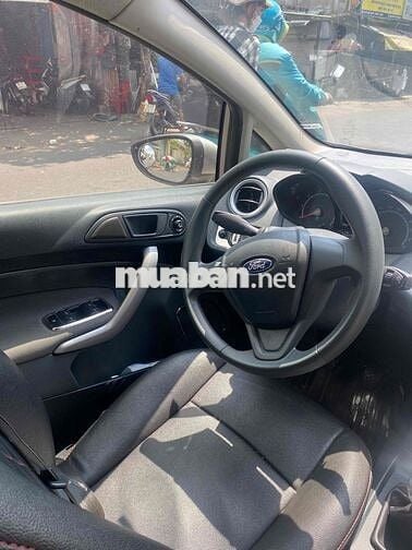 Ford Fiesta 2011 1.4 MT - 110000 km