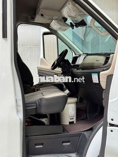 Ford Transit Trend 2025 - Siêu Lướt Xe Cá Nhân
