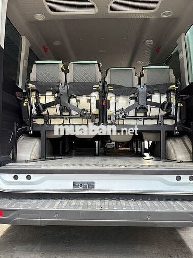 Ford Transit Trend 2025 - Siêu Lướt Xe Cá Nhân