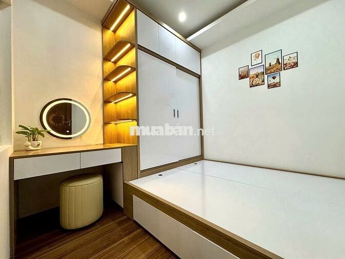 CẦN BÁN NHÀ PHÂN LÔ PHỐ VƯƠNG THỪA VŨ -HOÀNG VĂN THÁI 6T 50M THANG MÁY