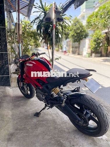 Xe mô tô Ducati Monster 795 Non ABS