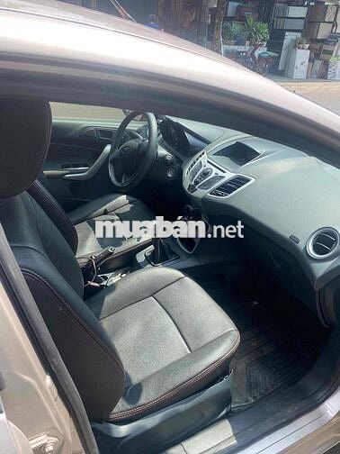 Ford Fiesta 2011 1.4 MT - 110000 km