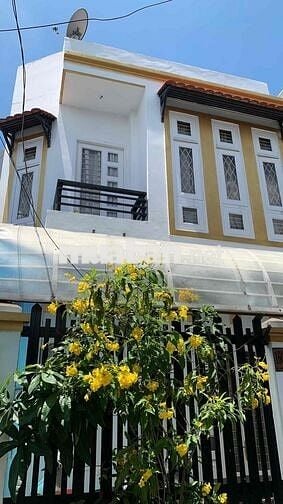 Bán nhà Q7, Huỳnh Tấn Phát, Nguyễn Văn Quỳ, 60m2, 5 tỷ 5, hẻm xe hơi